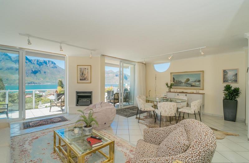 To Let 3 Bedroom Property for Rent in Hout Bay Western Cape
